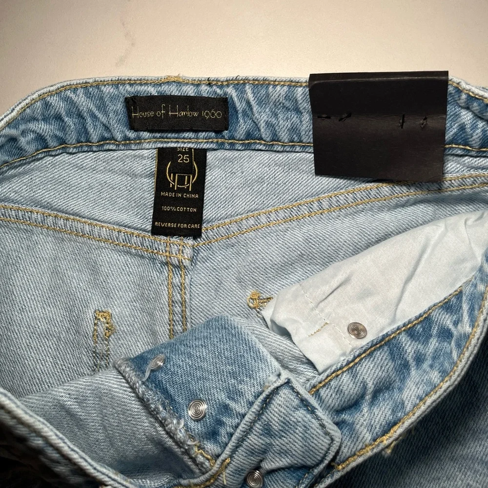 House of Harlow 1960 High Rise Mom Bermuda Light Blue Denim Shorts Women Size 25